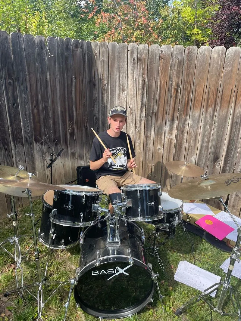 Cormac Drumming · 📷 Tyler Kimbell